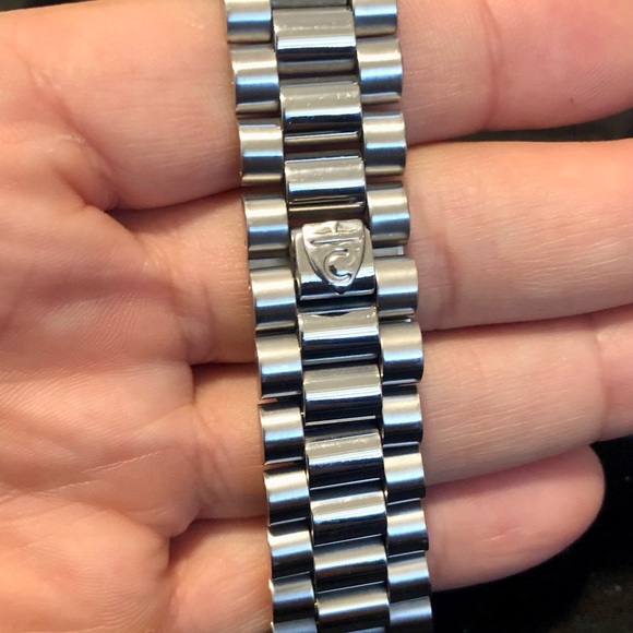 Croton Automatic Diamond Date SS Mop 36mm Watch - Picture 6 of 8